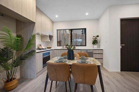 Photo of property in 33c Garadice Road, Rothesay Bay, Auckland, 0630