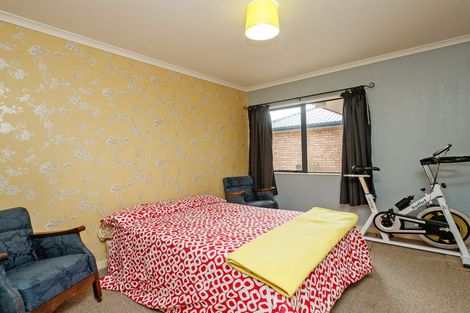 Photo of property in 155 Schnell Drive, Kelvin Grove, Palmerston North, 4414