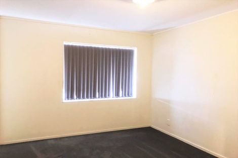 Photo of property in 13 Blowers Place, Flat Bush, Auckland, 2019