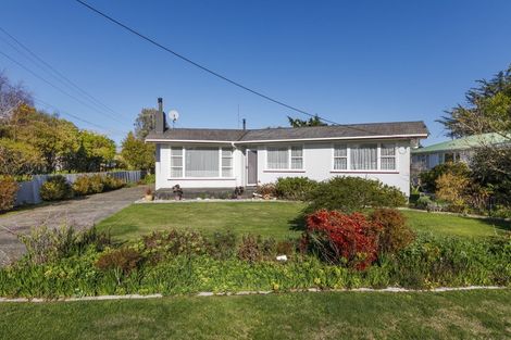 Photo of property in 23 Gorton Street, Bulls, 4818