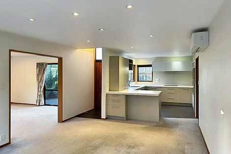 Photo of property in 10a Nikau Place, Riccarton, Christchurch, 8011