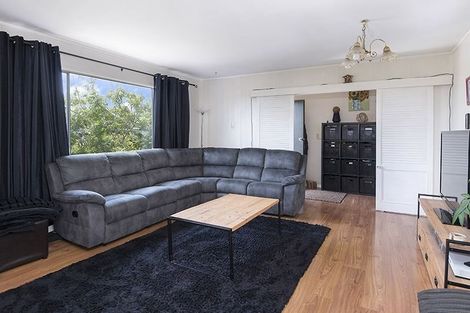 Photo of property in 23 Jade Avenue, Pakuranga Heights, Auckland, 2010