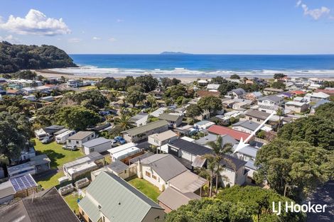 Photo of property in 38 Ocean View Road, Waihi Beach, 3611
