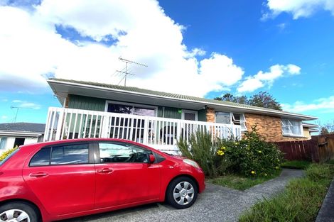 Photo of property in 30 Megan Avenue, Pakuranga Heights, Auckland, 2010