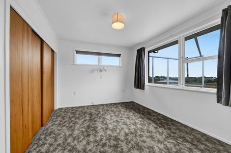 Photo of property in 116 Frankley Road, Frankleigh Park, New Plymouth, 4310