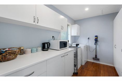 Photo of property in 44 Emlyn Place, Avondale, Christchurch, 8061