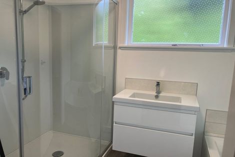 Photo of property in 48 Huntingdon Street, Northland, Wellington, 6012