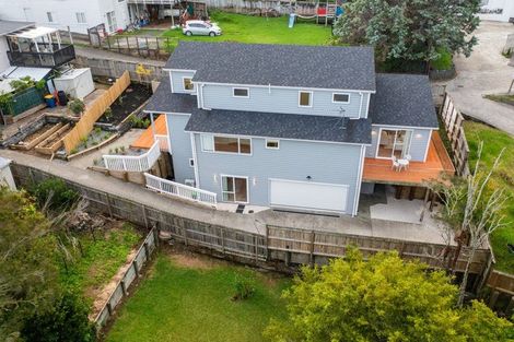 Photo of property in 14a Crystal Avenue, Glendene, Auckland, 0602