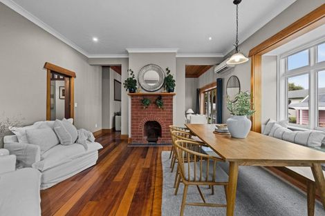 Photo of property in 190 Vigor Brown Street, Napier South, Napier, 4110