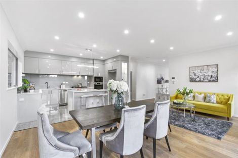 Photo of property in 114b Everglade Drive, Totara Heights, Auckland, 2105