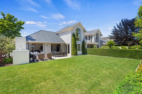 Photo of property in 1 Springvale Gardens, Harewood, Christchurch, 8051