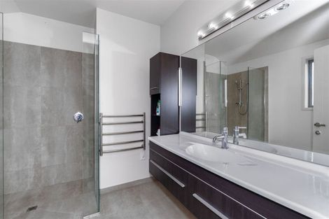 Photo of property in 68 Waitarere Rise Avenue, Waitarere, Levin, 5510