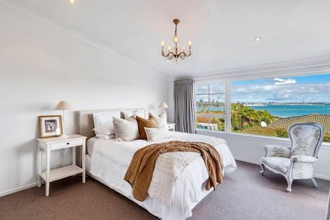 Photo of property in 2/14 Pine Ridge Terrace, Hauraki, Auckland, 0622