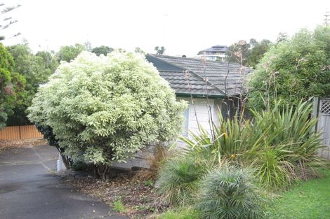 Photo of property in 27 Haseler Crescent, Howick, Auckland, 2014