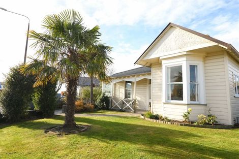 Photo of property in 2 Memorial Avenue, Parkside, Timaru, 7910
