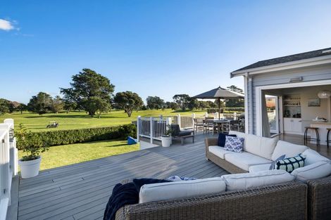 Photo of property in 162 Oceanbeach Road, Mount Maunganui, 3116
