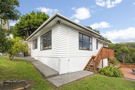 Photo of property in 36 Northumberland Street, Cannons Creek, Porirua, 5024