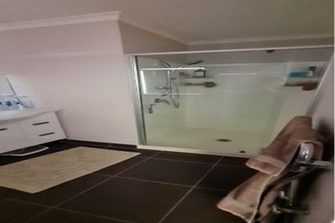 Photo of property in 22 Ranchod Terrace, Pukekohe, 2120