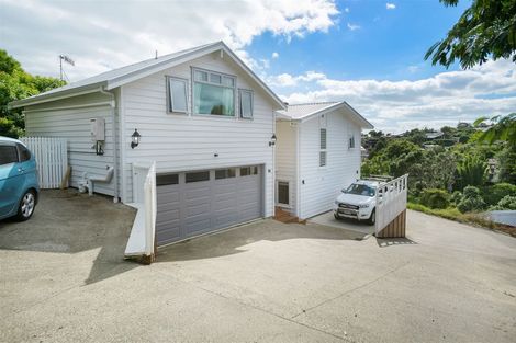 Photo of property in 38a Colmar Road, Mellons Bay, Auckland, 2014