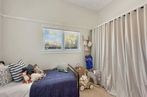 Photo of property in 71 Mcintyre Road, Mangere Bridge, Auckland, 2022