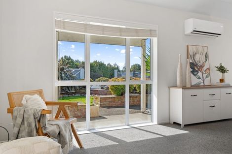 Photo of property in 135 Dunbars Road, Halswell, Christchurch, 8025