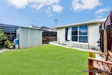 Photo of property in 1/66 Estuary Road, New Brighton, Christchurch, 8061
