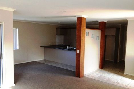 Photo of property in 16 Finchley Place, Hamilton East, Hamilton, 3216