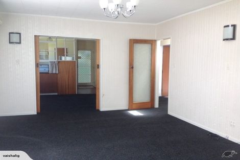 Photo of property in 40 Hinau Street, Woburn, Lower Hutt, 5011