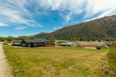 Photo of property in Lakefield Estate, 6 Stradbroke Way, Kingston, 9793