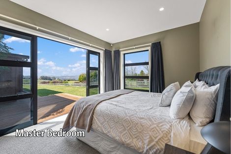 Photo of property in 67 Lomond Grove, Acacia Bay, Taupo, 3385