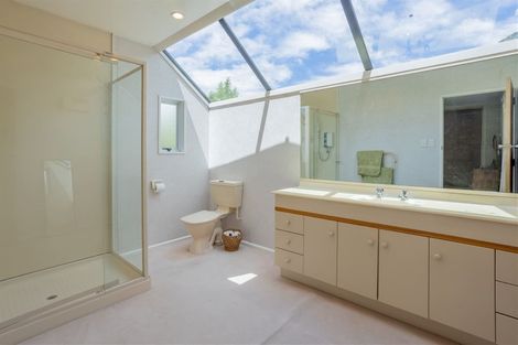 Photo of property in 39 Kent Lodge Avenue, Avonhead, Christchurch, 8042