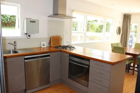 Photo of property in 211 Patons Rock Road, Patons Rock, Takaka, 7182