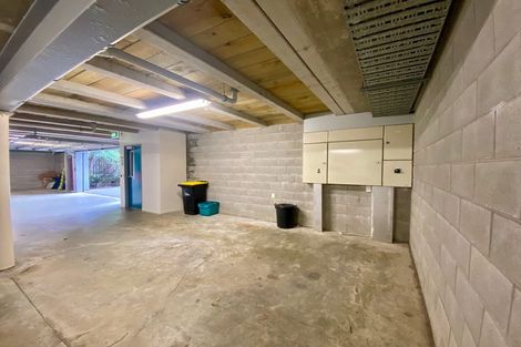 Photo of property in 50b Hawker Street, Mount Victoria, Wellington, 6011