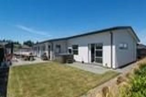 Photo of property in 35 Te Whenu Crescent, Marshland, Christchurch, 8083