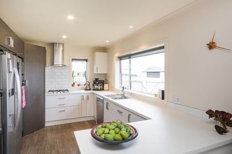 Photo of property in 10 Wescombe Grove, Feilding, 4702