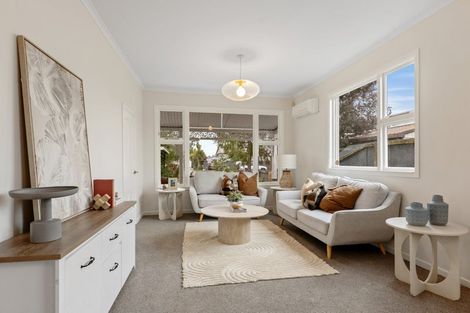 Photo of property in 52 Akaroa Street, Kaiapoi, 7630