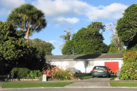 Photo of property in 8 Aratika Crescent, Otaki, 5512