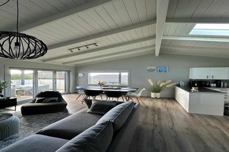 Photo of property in 2/138 Arran Road, Browns Bay, Auckland, 0630