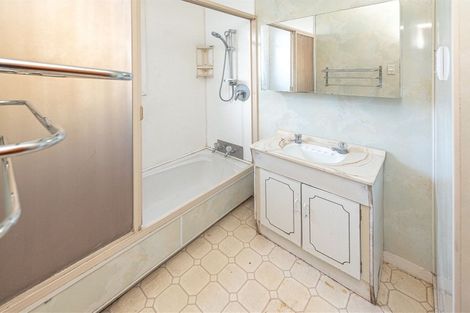 Photo of property in 40 Puriri Street, Gonville, Whanganui, 4501