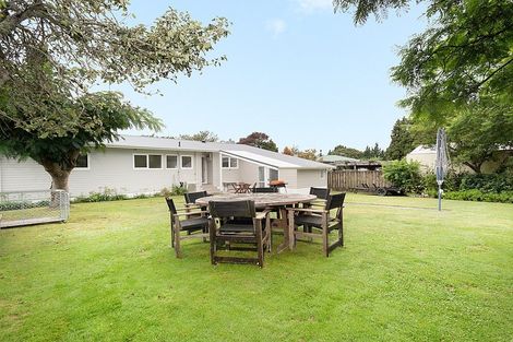 Photo of property in 13 Fairview Place, Te Puke, 3119
