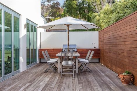 Photo of property in 115 Main Road, Governors Bay, Lyttelton, 8971