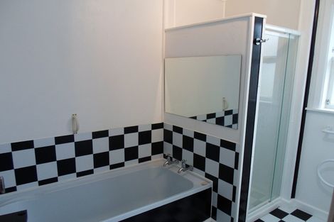 Photo of property in 76 Alexandra Street, Marton, 4710