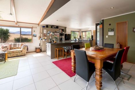 Photo of property in 7165 Wedderburn-becks Road, Wedderburn, Ranfurly, 9395