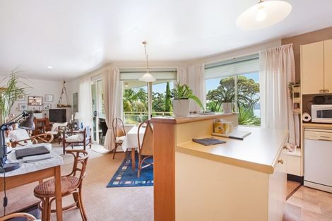 Photo of property in 105 Cable Bay Block Road, Cable Bay, 0420