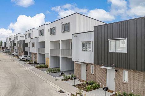 Photo of property in 25 Ngae Place, Mangere East, Auckland, 2024