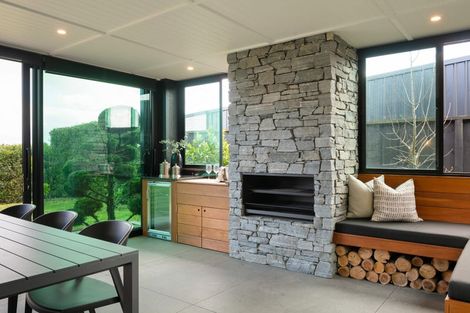 Photo of property in 49 Roy Hilton Drive, Flagstaff, Hamilton, 3210