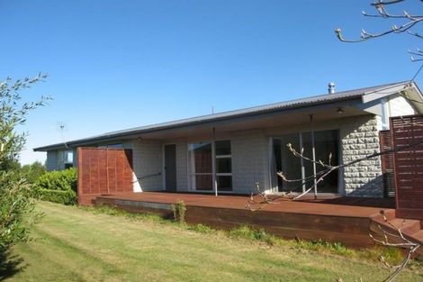 Photo of property in 32 Kimberley Road, Darfield, 7510