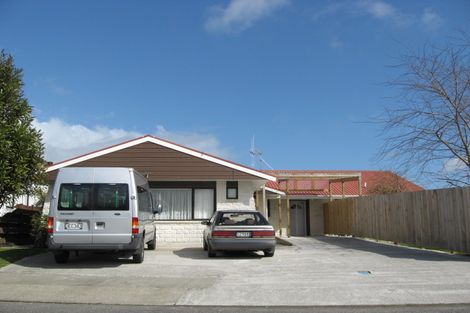 Photo of property in 6 Homewood Avenue, Levin, 5510
