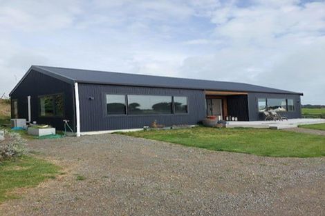 Photo of property in 136 Harakeke Road, Te Horo, Otaki, 5581