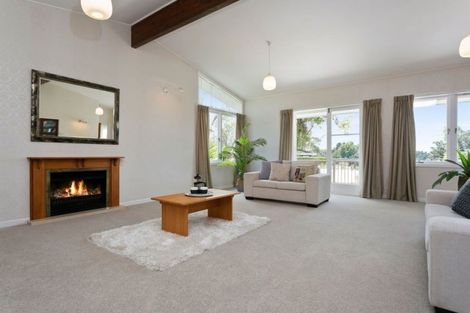 Photo of property in 86 Braid Road, St Andrews, Hamilton, 3200